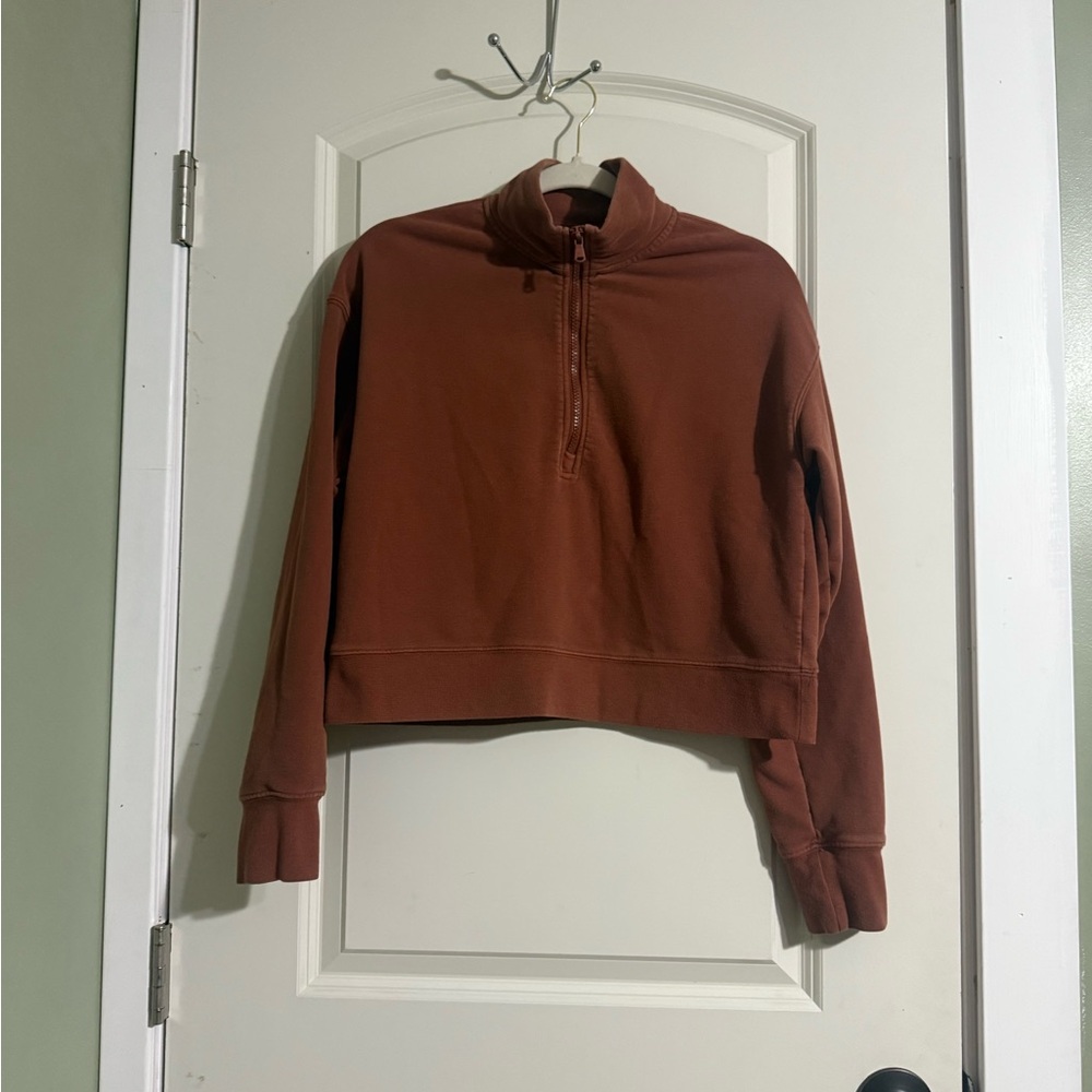 Fabletics Rust Brown Quarter-Zip Cropped Sweatshirt - Picture 2 of 4